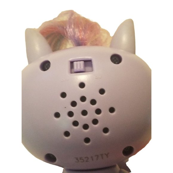 WowWee Alika Unicorn Fingerling Purple Pink Interactive Horse Neigh 3709 Horn - Picture 5 of 6